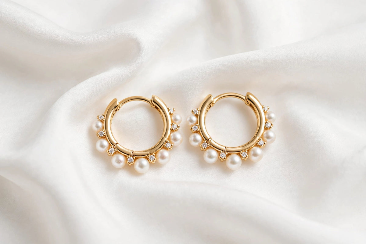 Luna Pearl Huggie Hoops – 14k Gold Vermeil Freshwater Pearls